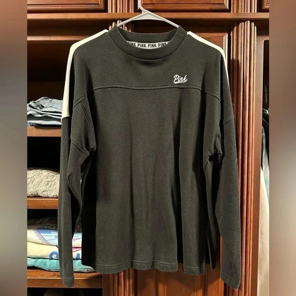 VS pink crewneck - Picture 1 of 4